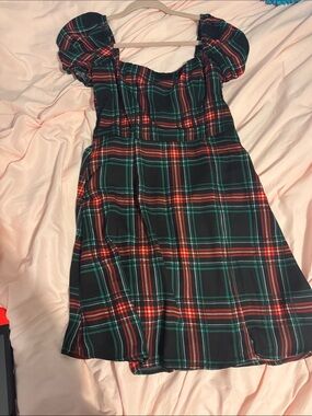 Plaid Puff-Sleeve Dress - Green & Red